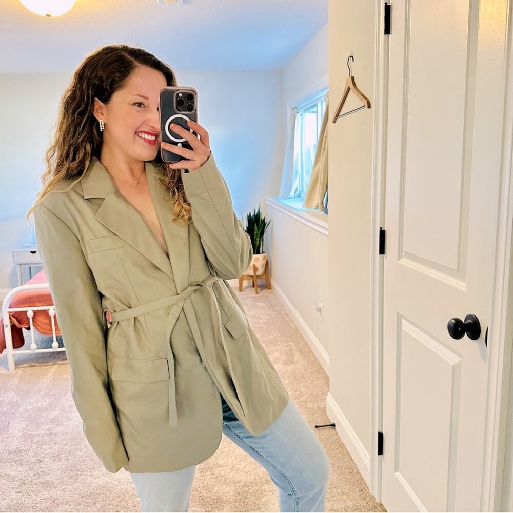 NWT LIONESS Olympia Blazer Dress in Stone Small